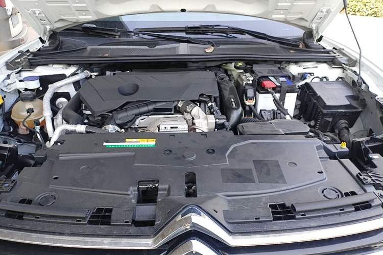 Used Citroen C5 X 2021 1.6T Impressive Edition Engine Bay