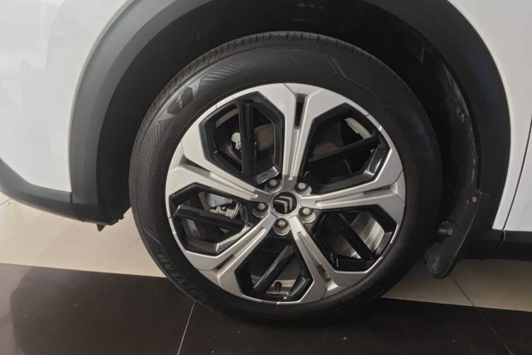 Used Citroen C5 X 2021 1.6T Enjoy the Extraordinary Exterior 4
