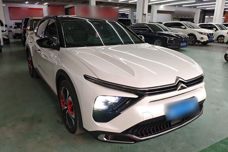 Used Citroen C5 X 2021 1.6T Impressive Edition Front Right 45 Deg
