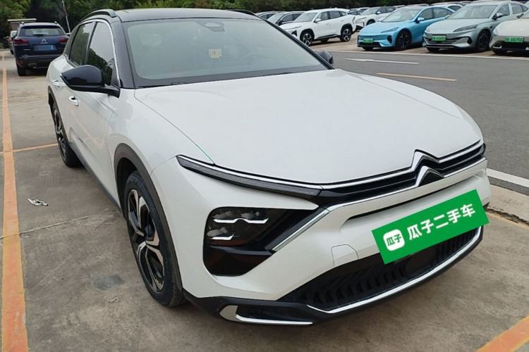 Used Citroen C5 X 2021 1.6T Impressive Edition Front Right 45 Deg