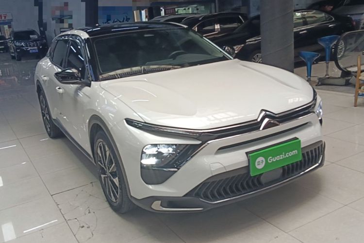 Used Citroen C5 X 2021 1.6T Enjoy the Extraordinary Front Right 45 Deg