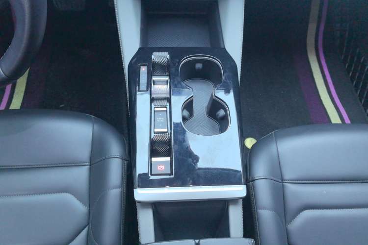 Used Citroen C5 X 2021 1.6T Enjoy the Extraordinary Gear Lever