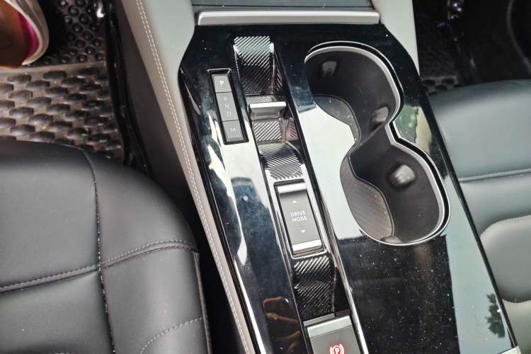 Used Citroen C5 X 2021 1.6T Enjoy the Extraordinary Gear Lever