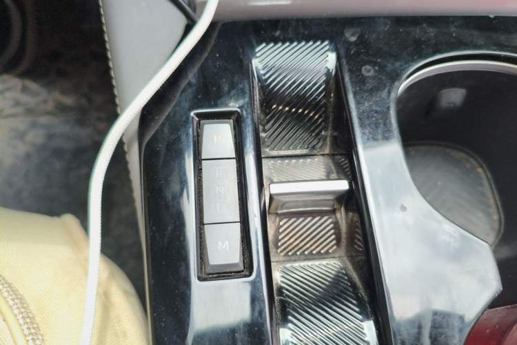 Used Citroen C5 X 2021 1.6T Enjoy the Extraordinary Gear Lever