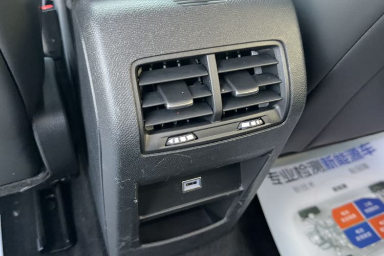 Used Citroen C5 X 2021 1.6T Enjoy the Extraordinary Interior 2