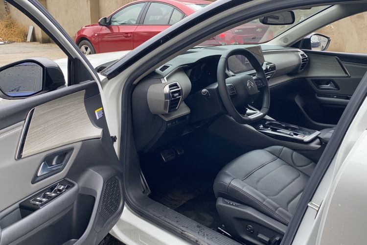 Used Citroen C5 X 2021 1.6T Ignite the Extraordinary Interior 2