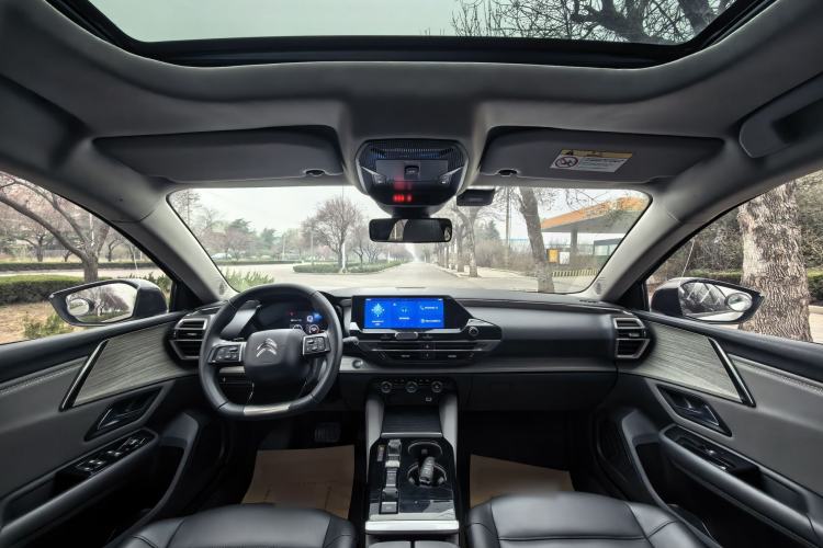 Used Citroen C5 X 2021 1.6T Enjoy the Extraordinary Interior 4
