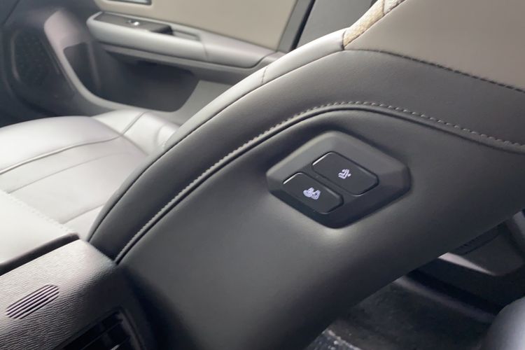 Used Citroen C5 X 2021 1.6T Ignite the Extraordinary Interior 5