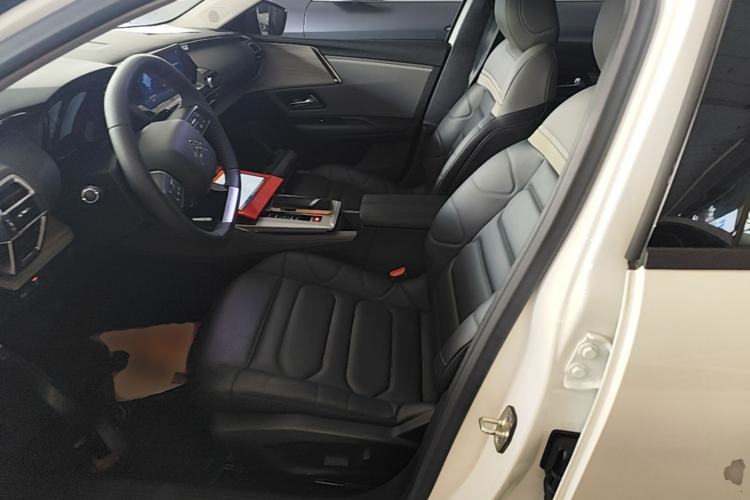 Used Citroen C5 X 2021 1.6T Enjoy the Extraordinary Left Front Seat