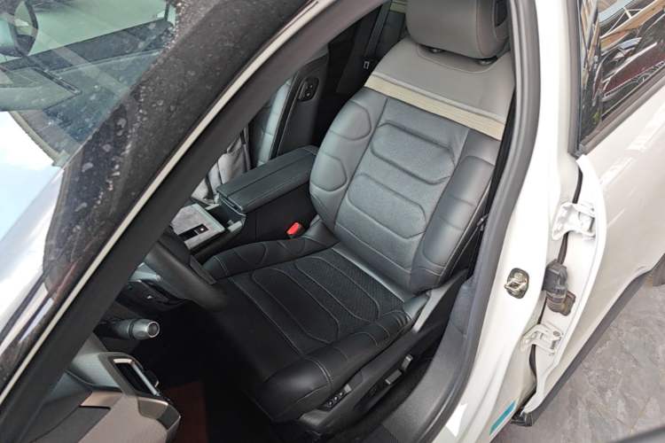 Used Citroen C5 X 2021 1.6T Ignite the Extraordinary Left Front Seat