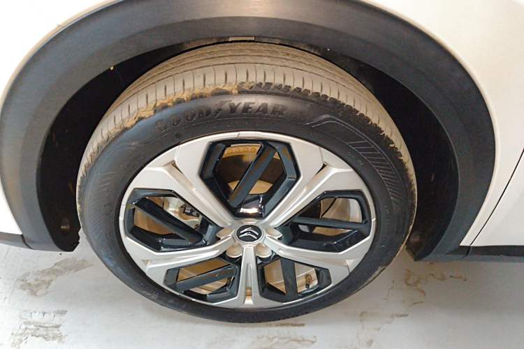 Used Citroen C5 X 2021 1.6T Enjoy the Extraordinary Left Front Wheel Hub