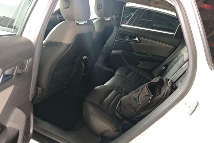 Used Citroen C5 X 2021 1.6T Ignite the Extraordinary Left Rear Seat