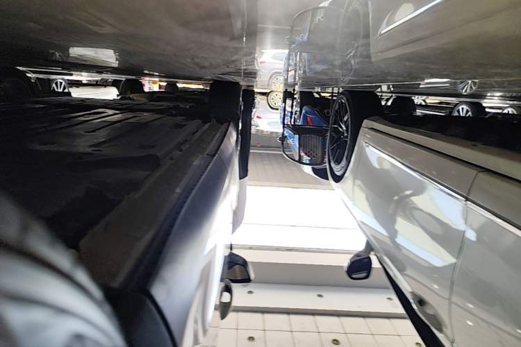 Used Citroen C5 X 2021 1.6T Enjoy the Extraordinary Left Side Sill