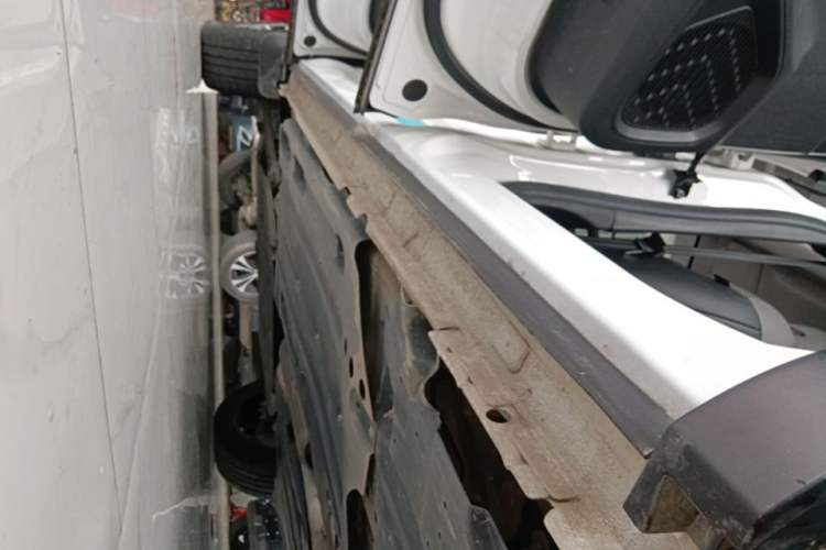Used Citroen C5 X 2021 1.6T Flagship Edition Left Side Sill