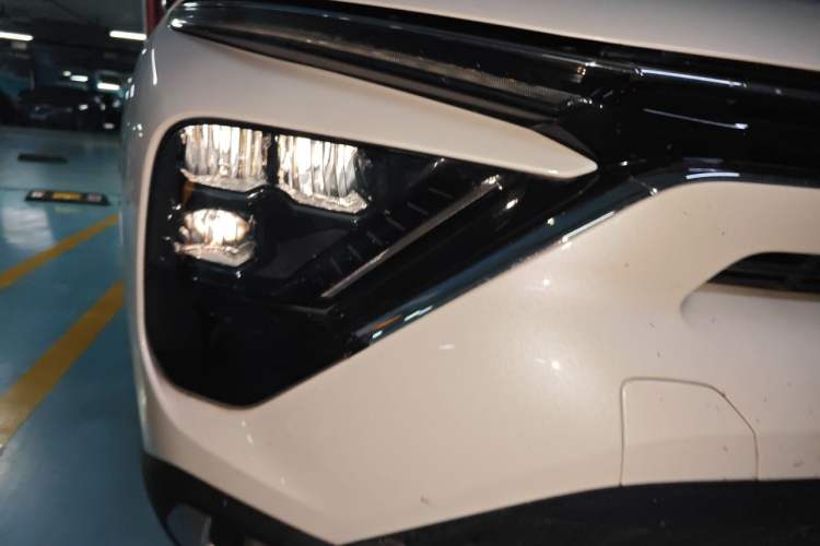 Used Citroen C5 X 2021 1.6T Enjoy the Extraordinary Right Front Headlight