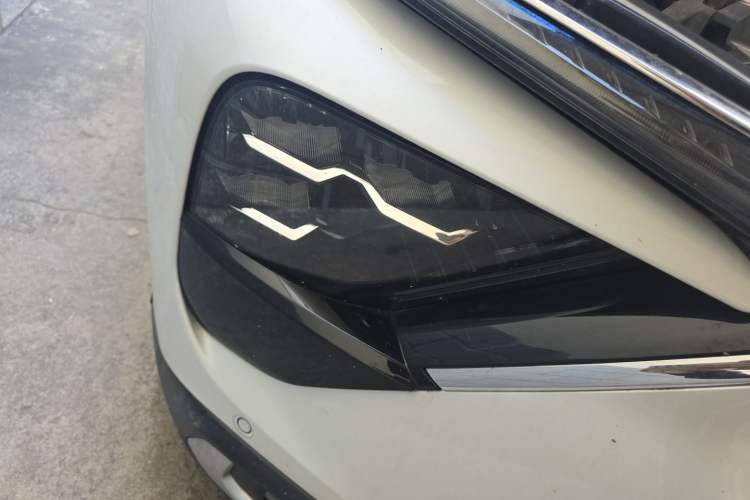 Used Citroen C5 X 2021 1.6T Ignite the Extraordinary Right Front Headlight