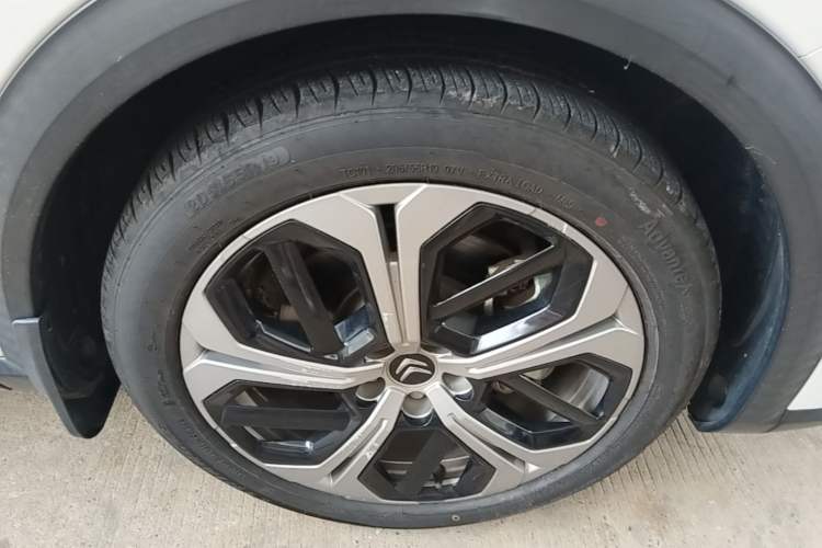 Used Citroen C5 X 2021 1.6T Enjoy the Extraordinary Right Front Wheel Hub