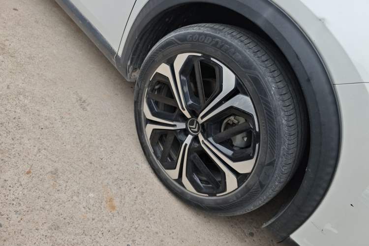 Used Citroen C5 X 2021 1.6T FM Version Right Front Wheel Hub