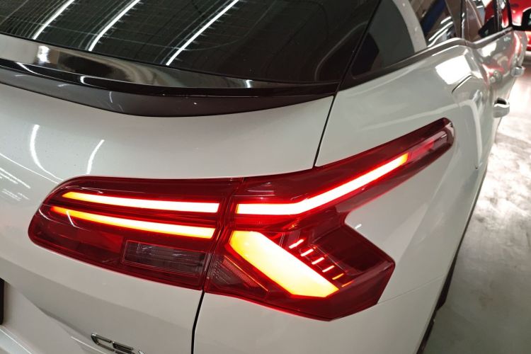 Used Citroen C5 X 2021 1.6T Impressive Edition Right Rear Taillight