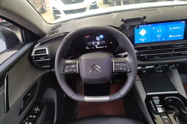 Used Citroen C5 X 2021 1.6T Enjoy the Extraordinary Steering Wheel