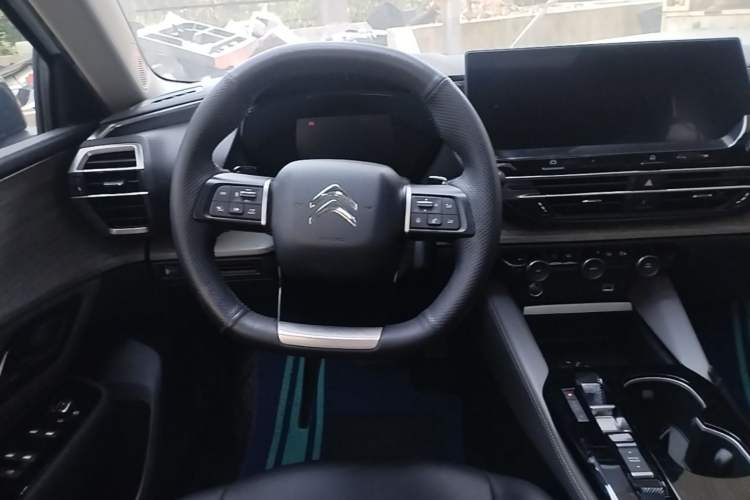 Used Citroen C5 X 2021 1.6T Impressive Edition Steering Wheel