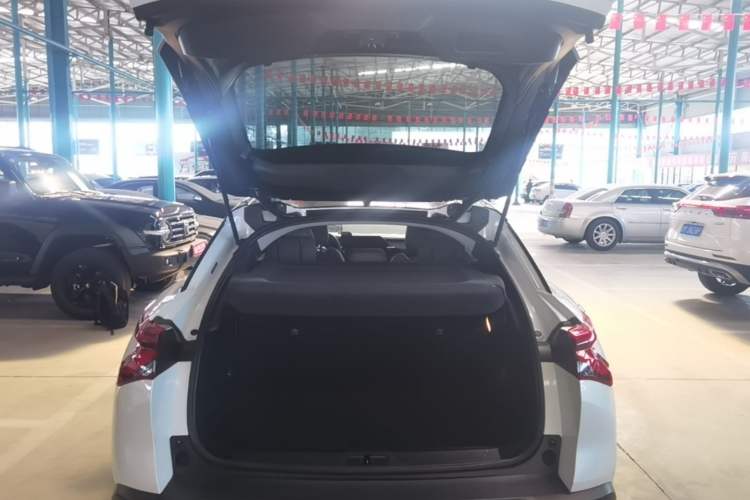 Used Citroen C5 X 2021 1.6T Enjoy the Extraordinary Trunk