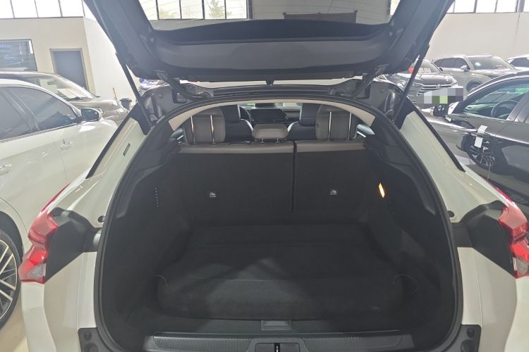 Used Citroen C5 X 2021 1.6T Enjoy the Extraordinary Trunk