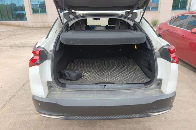 Used Citroen C5 X 2021 1.6T Enjoy the Extraordinary Trunk