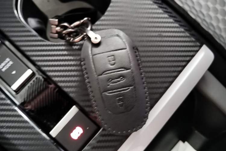 Used Citroen C5 X 2021 1.6T Enjoy the Extraordinary Vehicle Key