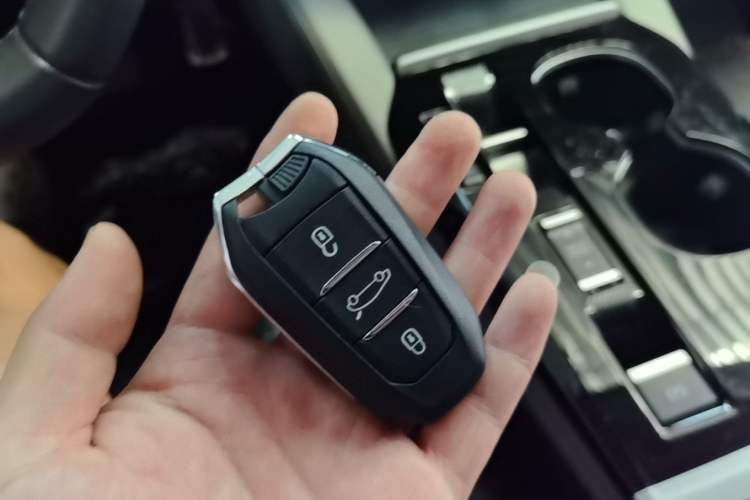 Used Citroen C5 X 2021 1.6T Ignite the Extraordinary Vehicle Key