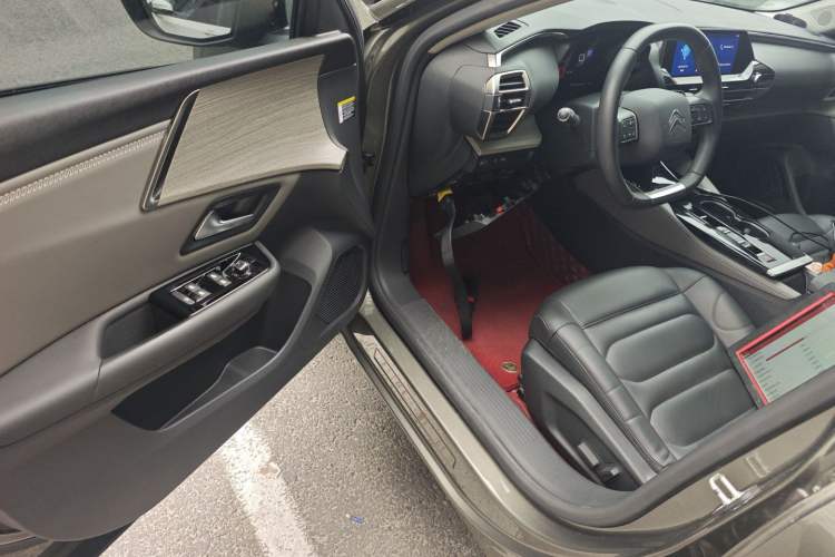 Used Citroen C5 X 2022 1.6T Xiang Bufan – Year of the Tiger New Beginnings Edition Driver Seat