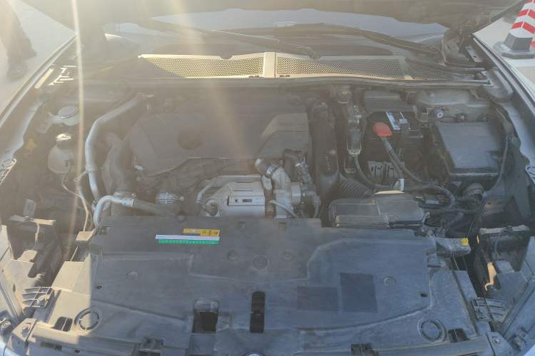 Used Citroen C5 X 2022 1.6T Xiang Bufan – Year of the Tiger New Beginnings Edition Engine Bay