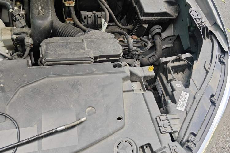Used Citroen C5 X 2022 1.6T Xiang Bufan – Year of the Tiger New Beginnings Edition Engine Bay Left