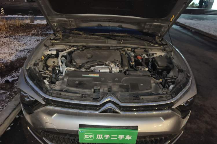 Used Citroen C5 X 2022 1.6T Flagship Extraordinary Edition – Year of the Tiger New Beginnings Version Engine Bay