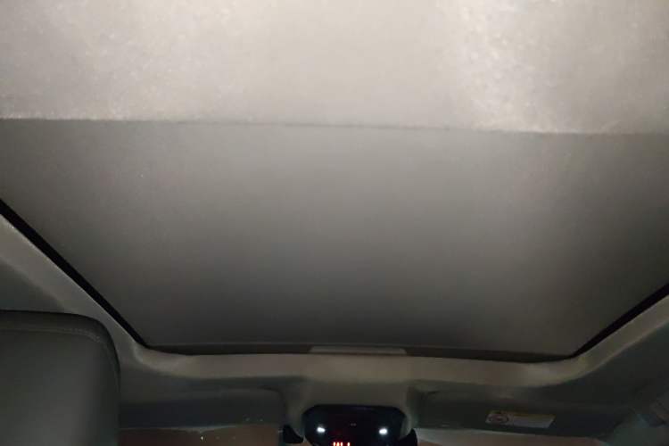 Used Citroen C5 X 2022 1.6T Extraordinary Style—Year of the Tiger New-Year Special Edition Headliner