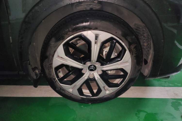 Used Citroen C5 X 2022 1.6T Xiang Bufan – Year of the Tiger New Beginnings Edition Right Front Wheel Hub