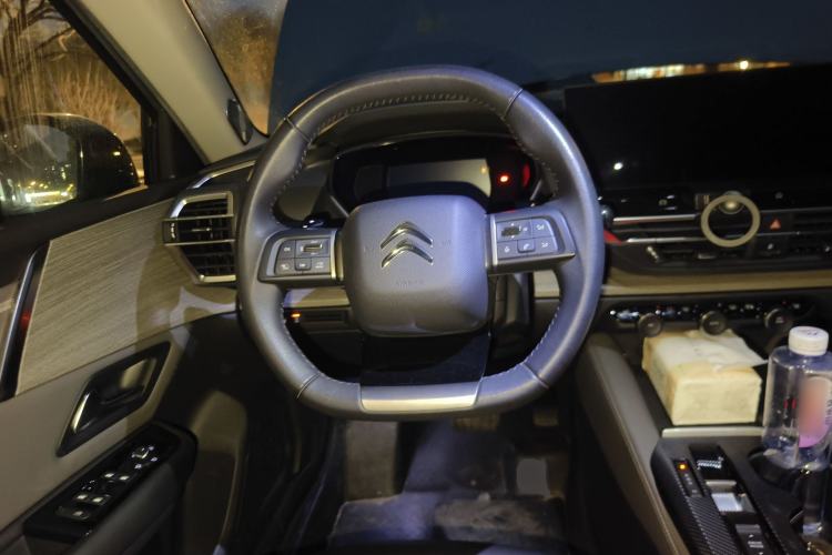 Used Citroen C5 X 2022 1.6T Flagship Extraordinary Edition – Year of the Tiger New Beginnings Version Steering Wheel