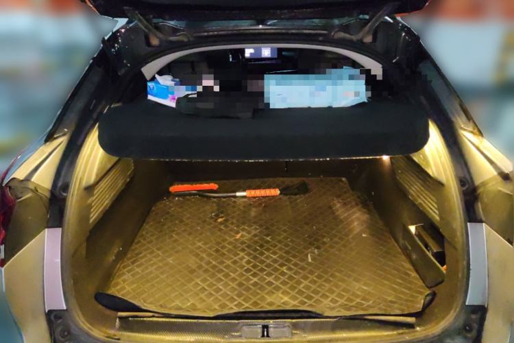 Used Citroen C5 X 2022 1.6T Extraordinary Style—Year of the Tiger New-Year Special Edition Trunk