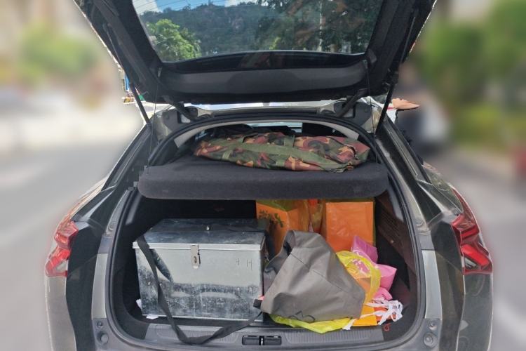 Used Citroen C5 X 2022 1.6T Xiang Bufan – Year of the Tiger New Beginnings Edition Trunk