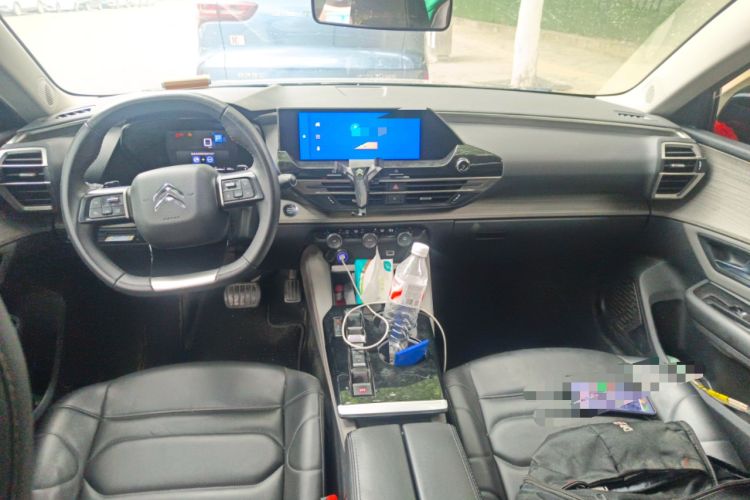 Used Citroen C5 X 2022 1.6T Xiang Bufan – Year of the Tiger New Beginnings Edition Center Console