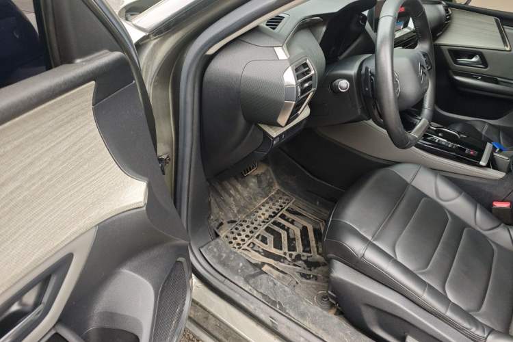 Used Citroen C5 X 2022 1.6T Xiang Bufan – Year of the Tiger New Beginnings Edition Driver Seat