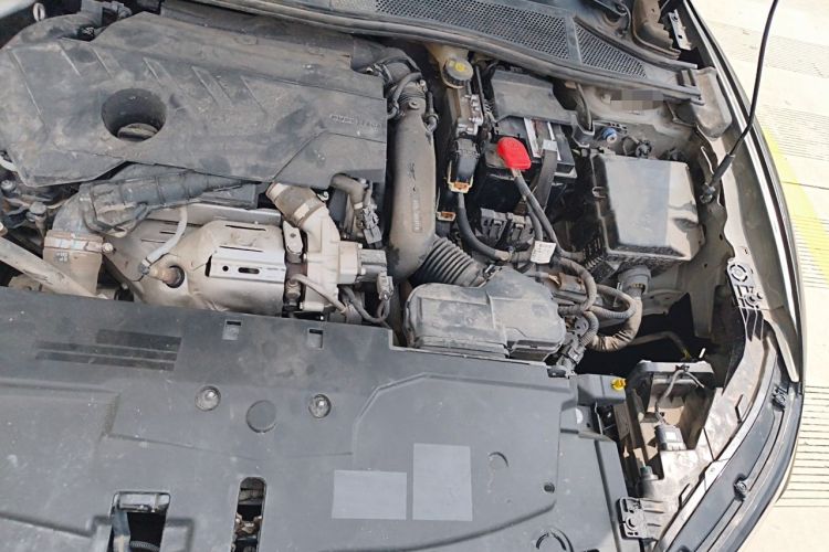 Used Citroen C5 X 2022 1.6T Xiang Bufan – Year of the Tiger New Beginnings Edition Engine Bay Left