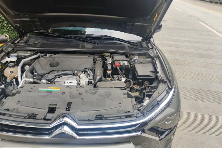Used Citroen C5 X 2022 1.6T Xiang Bufan – Year of the Tiger New Beginnings Edition Engine Bay Left