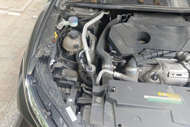 Used Citroen C5 X 2022 1.6T Xiang Bufan – Year of the Tiger New Beginnings Edition Engine Bay Right