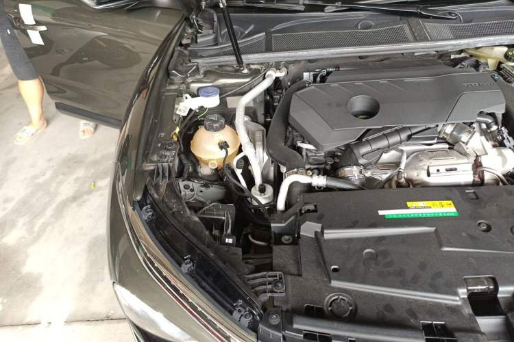 Used Citroen C5 X 2022 1.6T Xiang Bufan – Year of the Tiger New Beginnings Edition Engine Bay Right