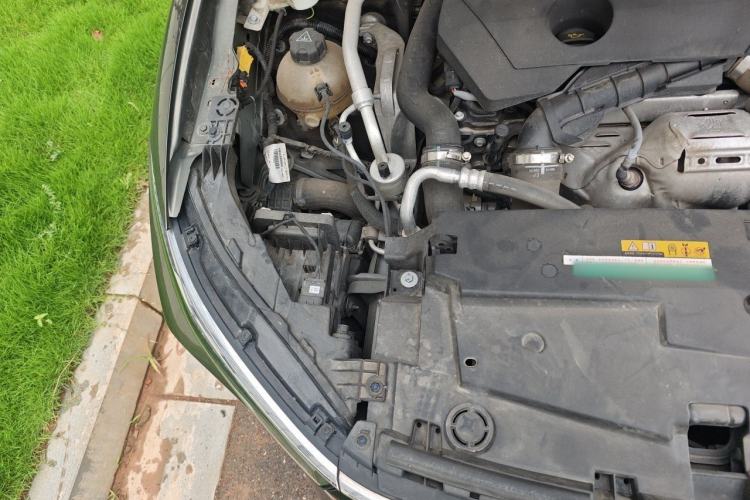 Used Citroen C5 X 2022 1.6T Xiang Bufan – Year of the Tiger New Beginnings Edition Engine Bay Right