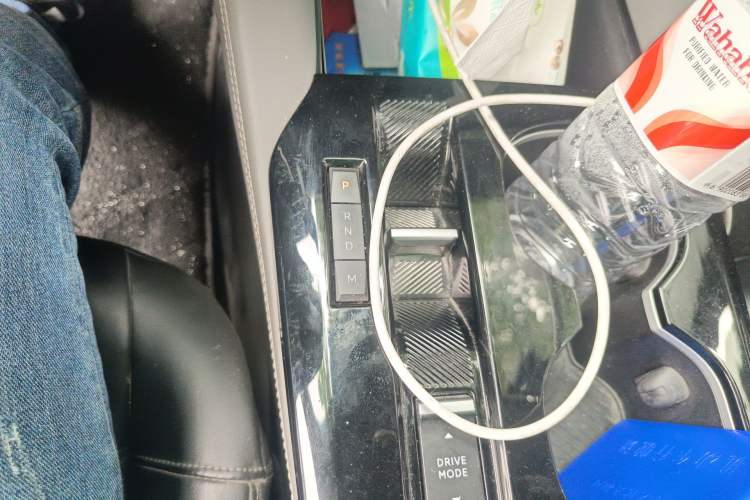 Used Citroen C5 X 2022 1.6T Xiang Bufan – Year of the Tiger New Beginnings Edition Gear Lever