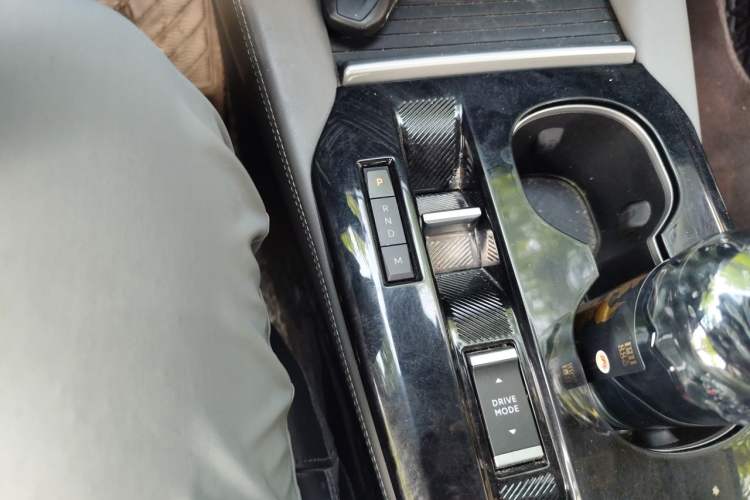 Used Citroen C5 X 2022 1.6T Xiang Bufan – Year of the Tiger New Beginnings Edition Gear Lever