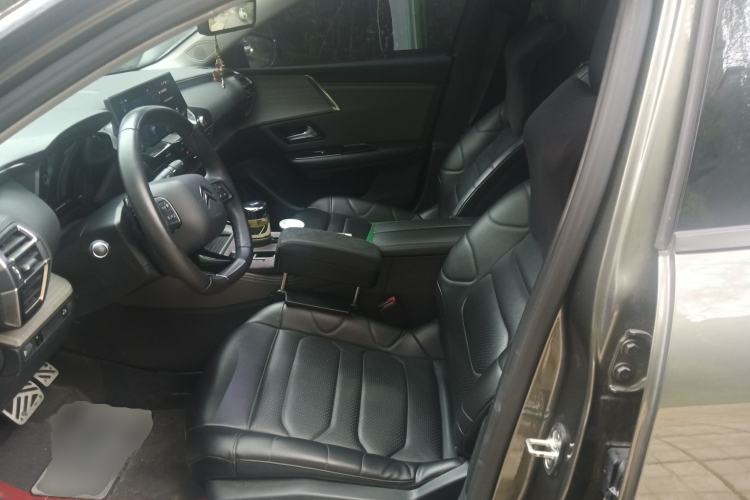 Used Citroen C5 X 2022 1.6T Extraordinary Style—Year of the Tiger New-Year Special Edition Left Front Seat