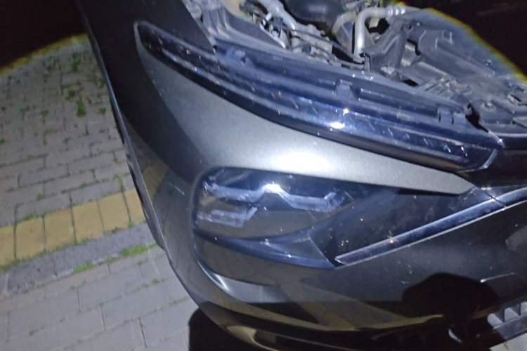 Used Citroen C5 X 2022 1.6T Extraordinary Style—Year of the Tiger New-Year Special Edition Right Front Headlight